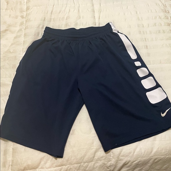 Nike Mens Dry Fit Shorts - Picture 1 of 3